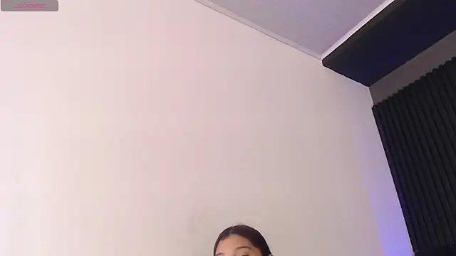 nami hot04 online show from 23, 12, 2024