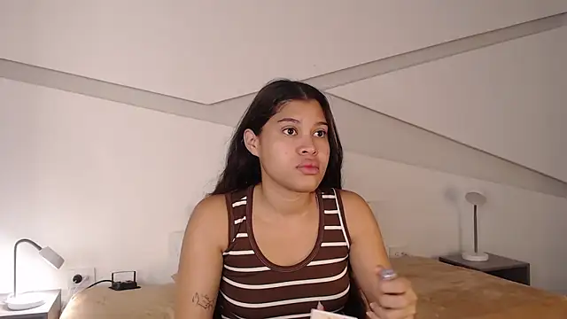 nami hot04 online show from 9, 3, 2025