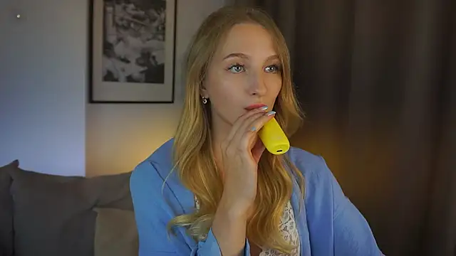 Snapshot of MickeyMyers chatting on 19, 1, 2025 MickeyMyers online show from 19, 1, 2025