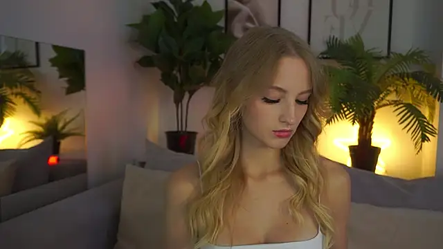 Snapshot of MickeyMyers chatting on 24, 1, 2025 MickeyMyers online show from 24, 1, 2025