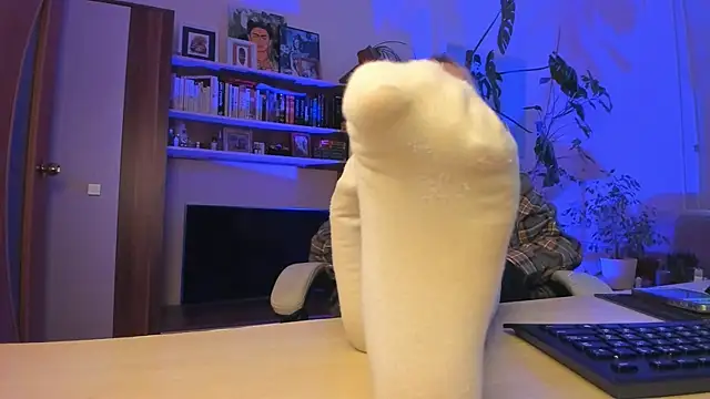 LylithSkye online show from 20, 4, 2026