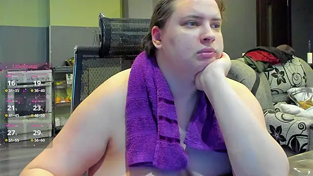 Snapshot of 1lindsey1 chatting on 4, 10, 2025 1lindsey1 online show from 4, 10, 2025