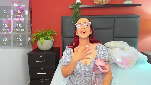 Snapshot of jadde13_ chatting on 6, 12, 2024 jadde13 online show from 6, 12, 2024