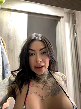 Snapshot of Iam_Annii chatting on 19, 10, 2025 Iam Annii online show from 19, 10, 2025