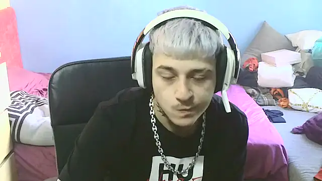 Snapshot of Nenejoven16- chatting on 11, 2, 2025 Nenejoven16- online show from 11, 2, 2025