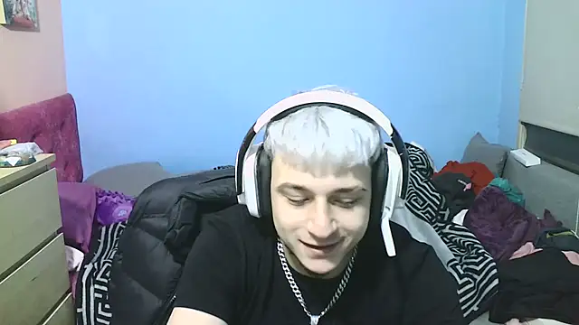 Snapshot of Nenejoven16- chatting on 17, 2, 2025 Nenejoven16- online show from 17, 2, 2025