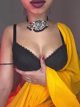 Snapshot of Hot-sexy222 chatting on 18, 2, 2025 Hot-sexy222 online show from 18, 2, 2025