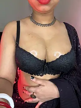 Snapshot of Hot-sexy222 chatting on 15, 4, 2026 Hot-sexy222 online show from 15, 4, 2026