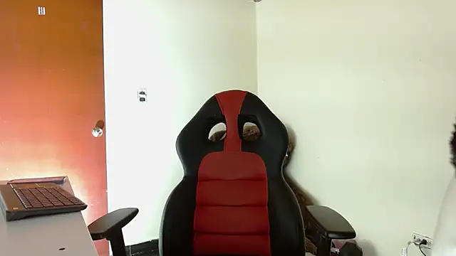 Snapshot of mistress_aryya chatting on 5, 12, 2024 mistress aryya online show from 5, 12, 2024