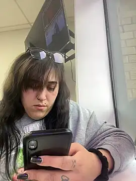 ThicBunz online show from 17, 3, 2025