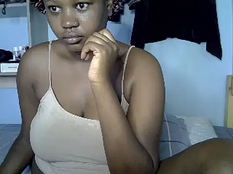 Snapshot of Sexiebony12 chatting on 6, 3, 2025 Sexiebony12 online show from 6, 3, 2025