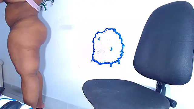 Snapshot of Megaanfox chatting on 27, 2, 2025 Megaanfox online show from 27, 2, 2025