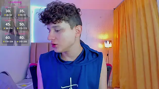 Snapshot of Nathan_Bluee chatting on 22, 12, 2024 Nathan Bluee online show from 22, 12, 2024