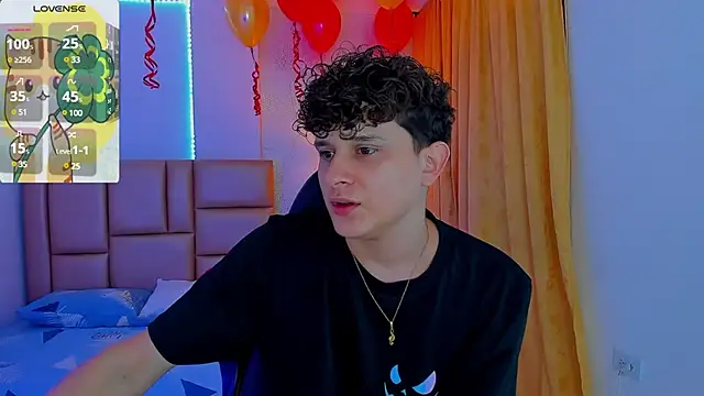 Snapshot of Nathan_Bluee chatting on 20, 3, 2025 Nathan Bluee online show from 20, 3, 2025