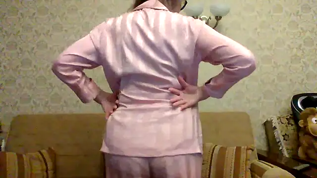 Elegant00Lady online show from 10, 3, 2026