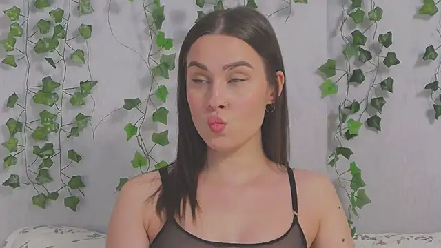 Snapshot of MiaNell chatting on 19, 3, 2025 MiaNell online show from 19, 3, 2025