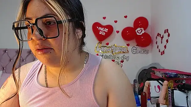 lanaqueen699 online show from 26, 2, 2025