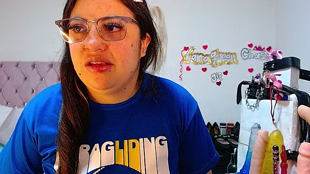 lanaqueen699 online show from 19, 9, 2025