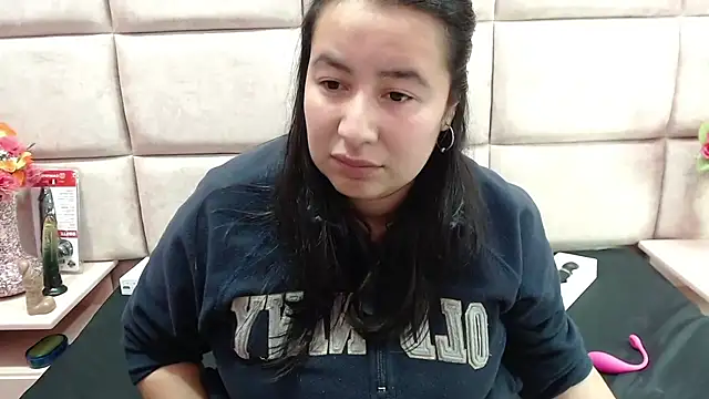 NaomyPrinces online show from 24, 12, 2024