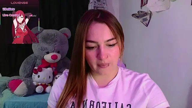 lucycherry   online show from 20, 11, 2025