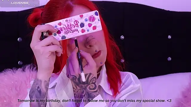 Snapshot of Daarlene chatting on 6, 2, 2025 Daarlene online show from 6, 2, 2025