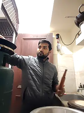 Snapshot of bigvorn6 chatting on 2, 2, 2026 bigvorn6 online show from 2, 2, 2026