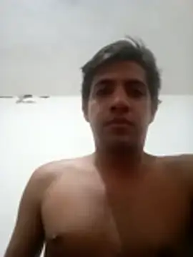 Snapshot of LiosArmando420 chatting on 18, 11, 2025 LiosArmando420 online show from 18, 11, 2025