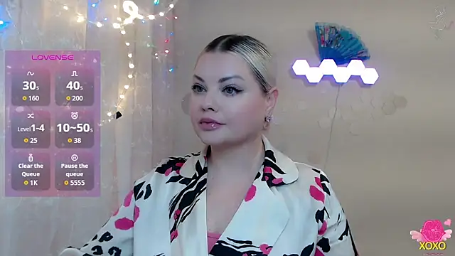 JewellKiss7 online show from 13, 2, 2026