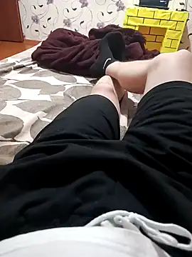 Snapshot of red_red00 chatting on 11, 2, 2025 red red00 online show from 11, 2, 2025