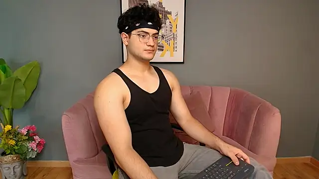 Snapshot of Mark_Evans1_ chatting on 7, 3, 2025 Mark Evans1  online show from 7, 3, 2025