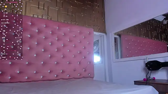 Snapshot of Molly_gomez_ chatting on 9, 2, 2025 Molly gomez online show from 9, 2, 2025