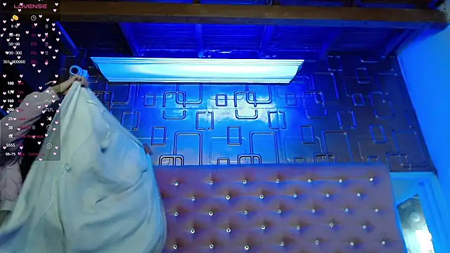 Snapshot of Molly_gomez_ chatting on 16, 2, 2025 Molly gomez online show from 16, 2, 2025