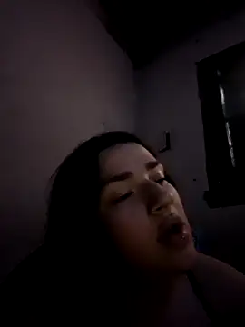 Snapshot of Luulaa444 chatting on 4, 11, 2025 Luulaa444 online show from 4, 11, 2025