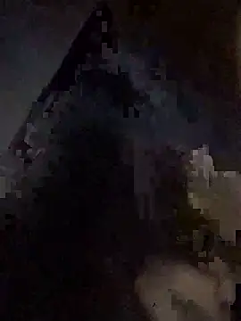 Snapshot of Luulaa444 chatting on 13, 11, 2025 Luulaa444 online show from 13, 11, 2025