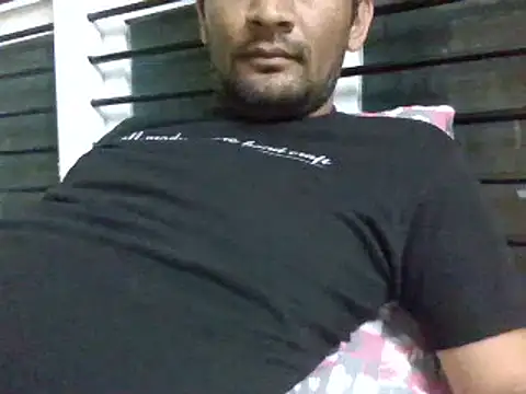 Snapshot of NiceBoy9099 chatting on 10, 1, 2025 NiceBoy9099 online show from 10, 1, 2025