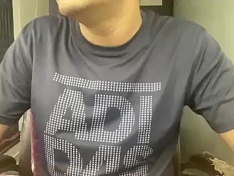 Snapshot of NiceBoy9099 chatting on 7, 10, 2025 NiceBoy9099 online show from 7, 10, 2025