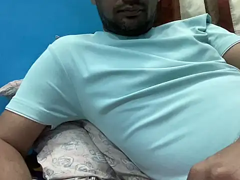 NiceBoy9099 online show from 11, 1, 2026