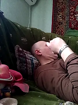 Pineapple04 online show from 26, 2, 2026