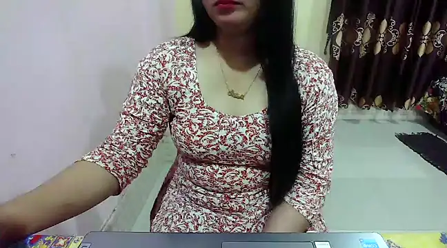 LovelyRose69 online show from 1, 1, 2025