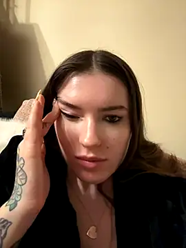 ayeshaskitty online show from 15, 11, 2025