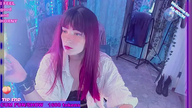 Toxic Ellies online show from 6, 2, 2025