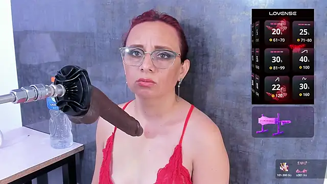 Issys milf online show from 11, 3, 2026