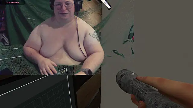 Snapshot of ShibariTurtleDuck chatting on 11, 10, 2025 ShibariTurtleDuck online show from 11, 10, 2025