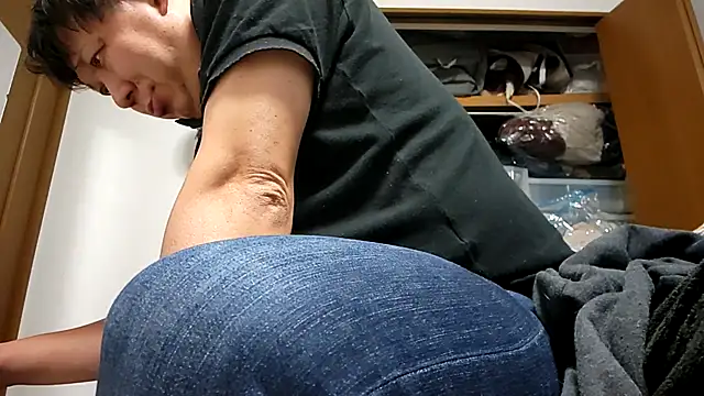 Snapshot of 07YUKIO chatting on 28, 11, 2025 07YUKIO online show from 28, 11, 2025