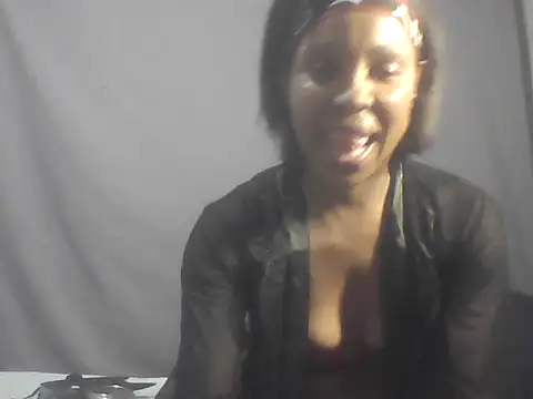 Snapshot of Sexyzee4play chatting on 7, 8, 2026 Sexyzee4play online show from 7, 8, 2026