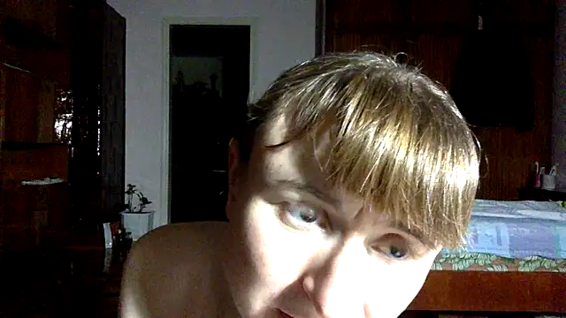 Snapshot of KlavdiaPetrivna chatting on 25, 10, 2025 KlavdiaPetrivna online show from 25, 10, 2025