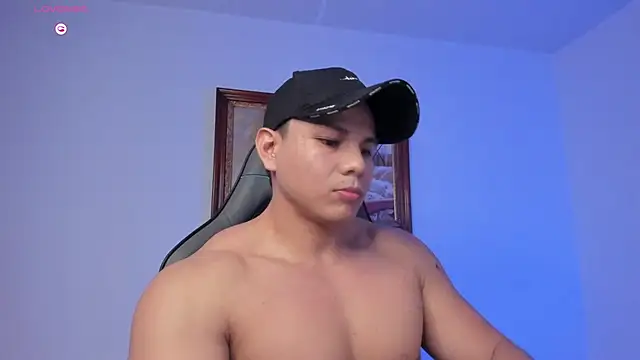 RoyConstance online show from 3, 3, 2026