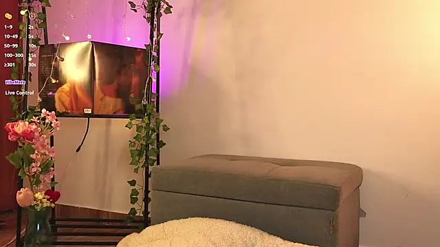 Soffimoon  online show from 21, 3, 2025