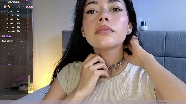 Soffimoon  online show from 6, 3, 2026