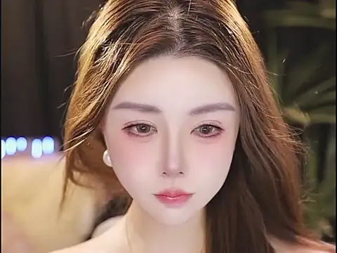 Qiaoqiao  online show from 23, 7, 2026